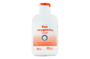 EAU OXYGENEE 30 Vol 250 ml
