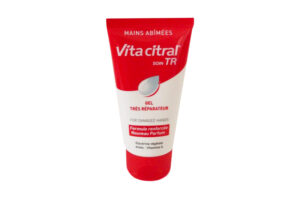 AKILEINE Vita TR main réparatrice tube 100 ml