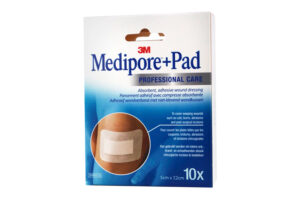 MEDIPORE + PAD Pansement adhésif stérile avec compresse absorbante 5cmx7,2cm